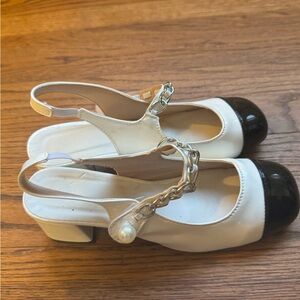 Classic low Heels Sandals pearl chain Designer fashion heel Women  Dress shoe